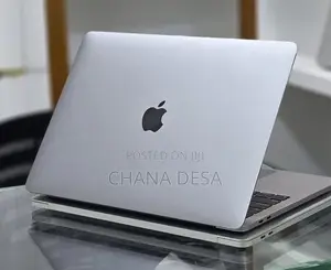 New Laptop Apple MacBook Pro 2019 16GB Intel Core i5 SSD 256GB