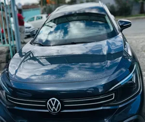 Volkswagen ID.6 2022 Blue