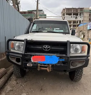 Toyota Land Cruiser 2018