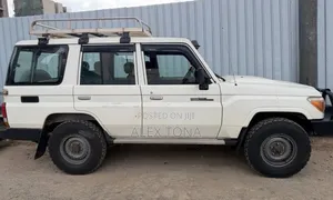 Toyota Land Cruiser 2018