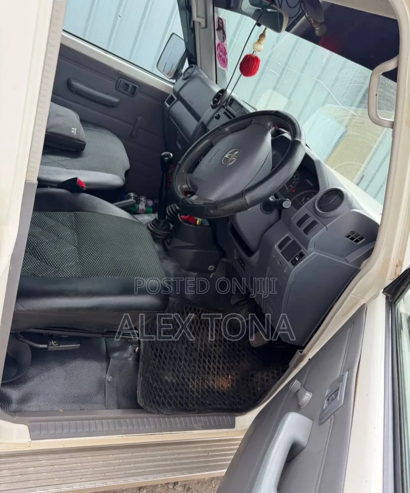 Toyota Land Cruiser 2018