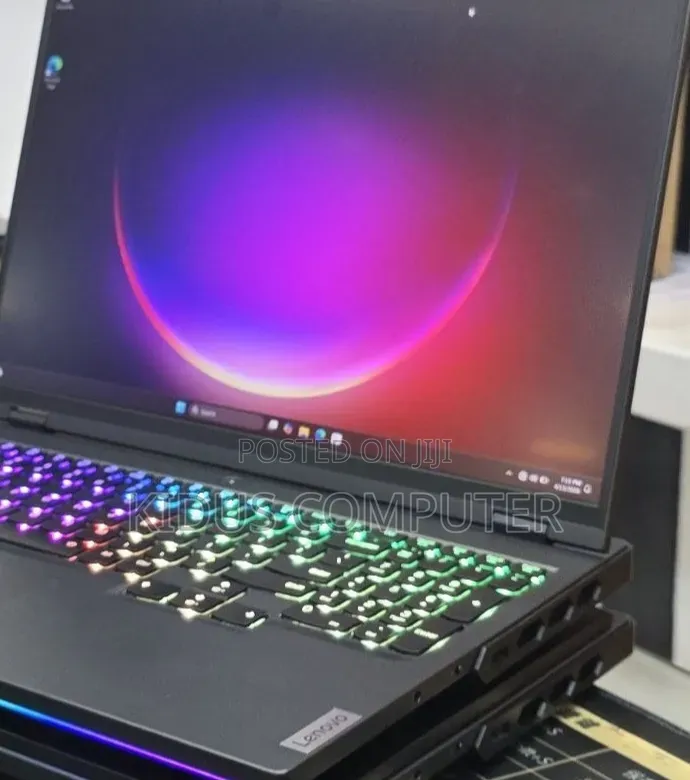 New Laptop Lenovo Legion 7 48GB Intel Core i9 SSD 1T