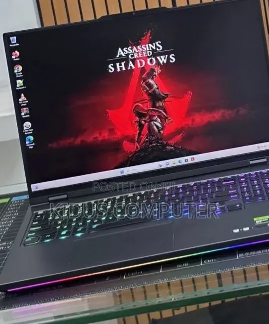 New Laptop Lenovo Legion 7 48GB Intel Core i9 SSD 1T