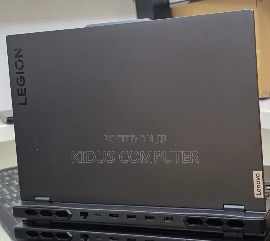 New Laptop Lenovo Legion 7 48GB Intel Core i9 SSD 1T
