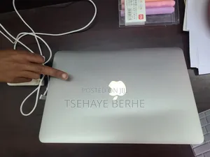 Laptop Apple MacBook 2015 8GB Intel Core i5 SSD 128GB