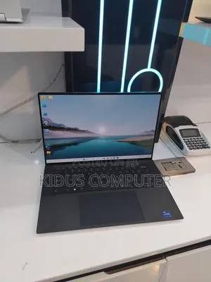 New Laptop Dell XPS 15 16GB Intel Core i7 SSD 512GB