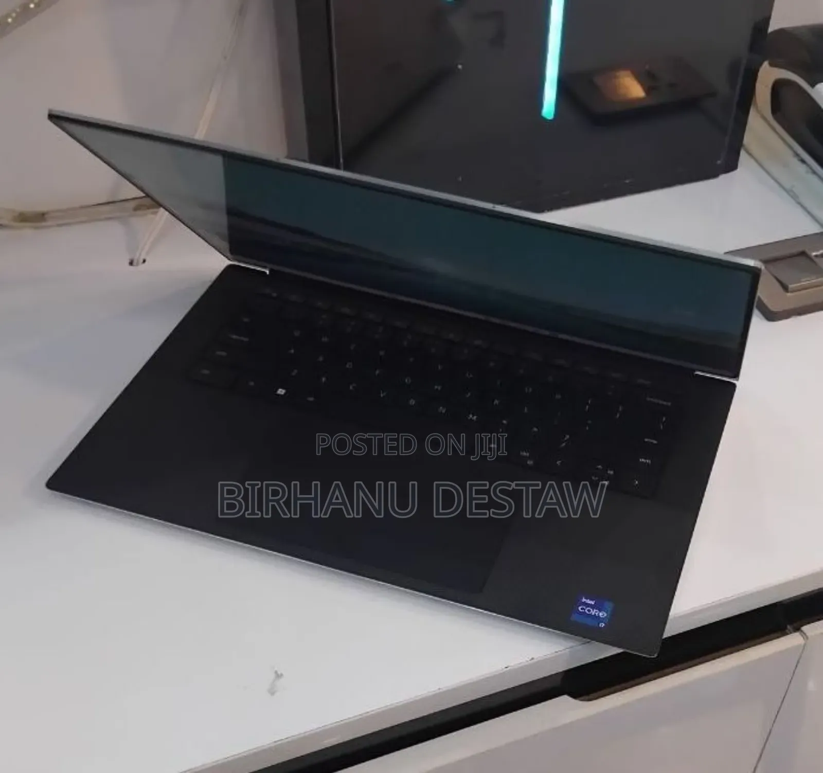 New Laptop Dell XPS 15 16GB Intel Core i7 SSD 512GB
