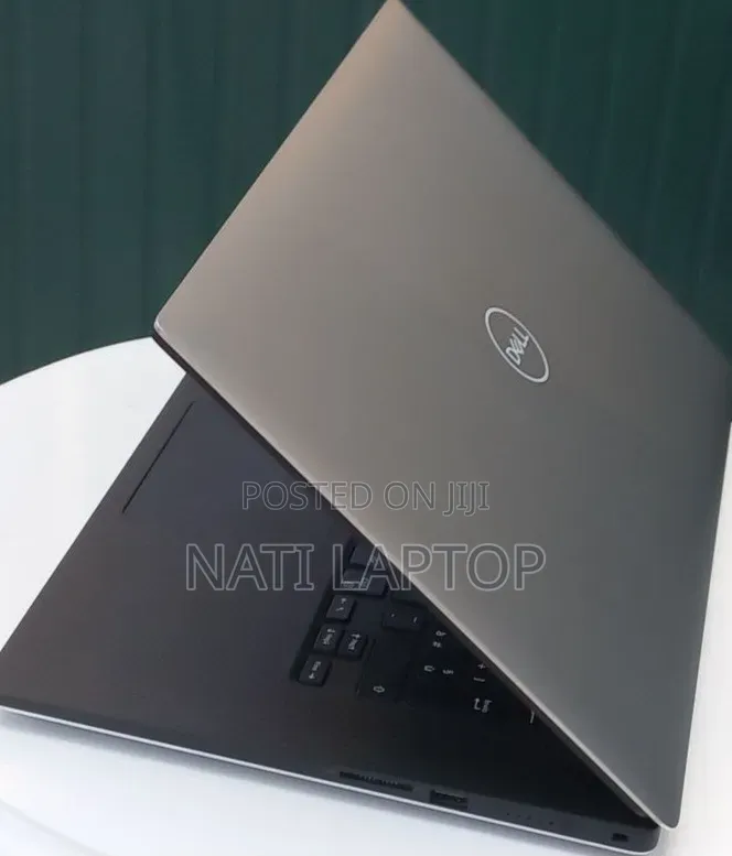 New Laptop Dell Precision 5540 16GB Intel Core i9 SSD 512GB
