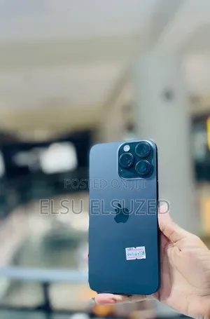 New Apple iPhone 16 Pro Max 256 GB Black