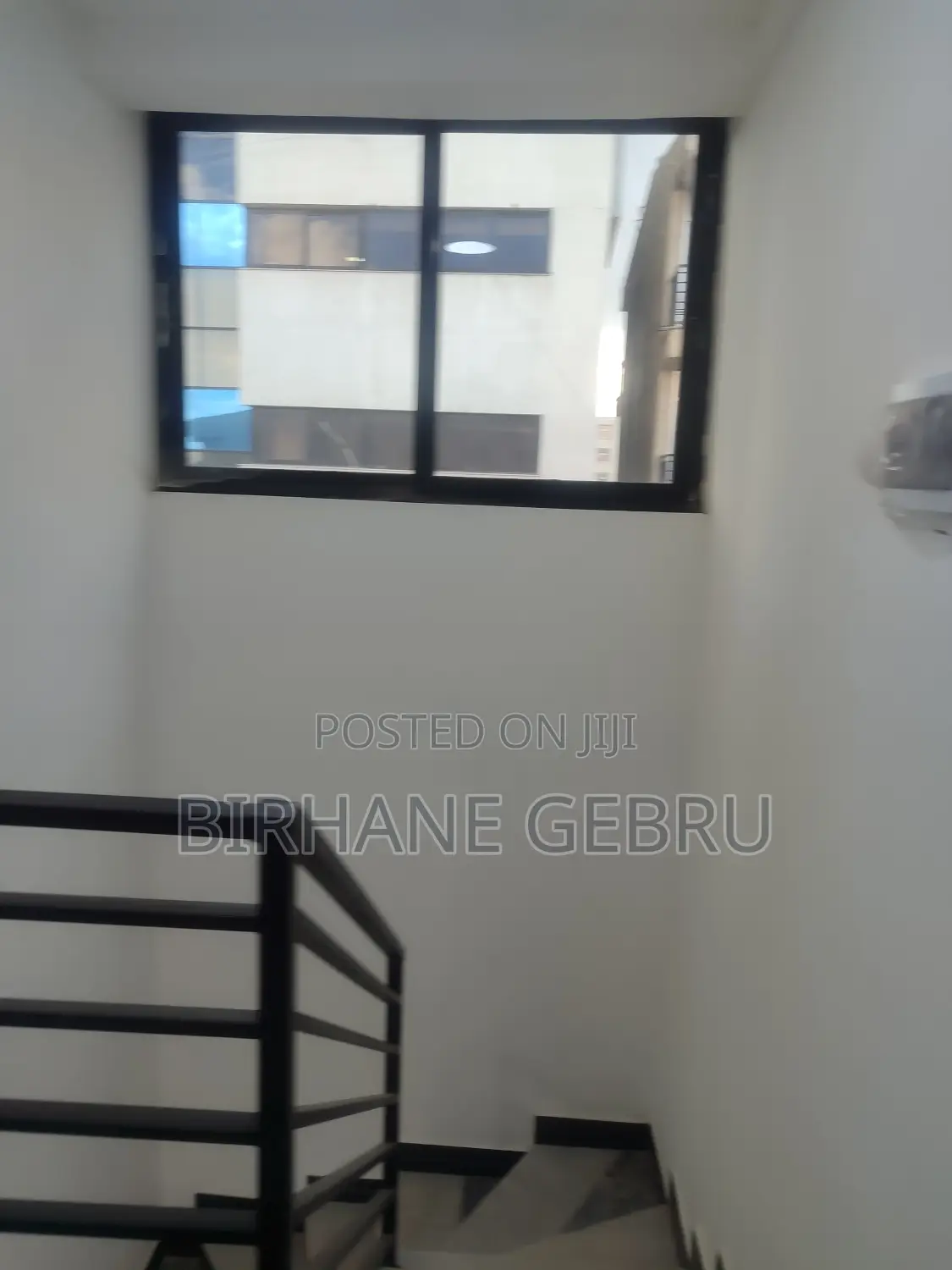 6bdrm House in G+2 House, Bole for rent