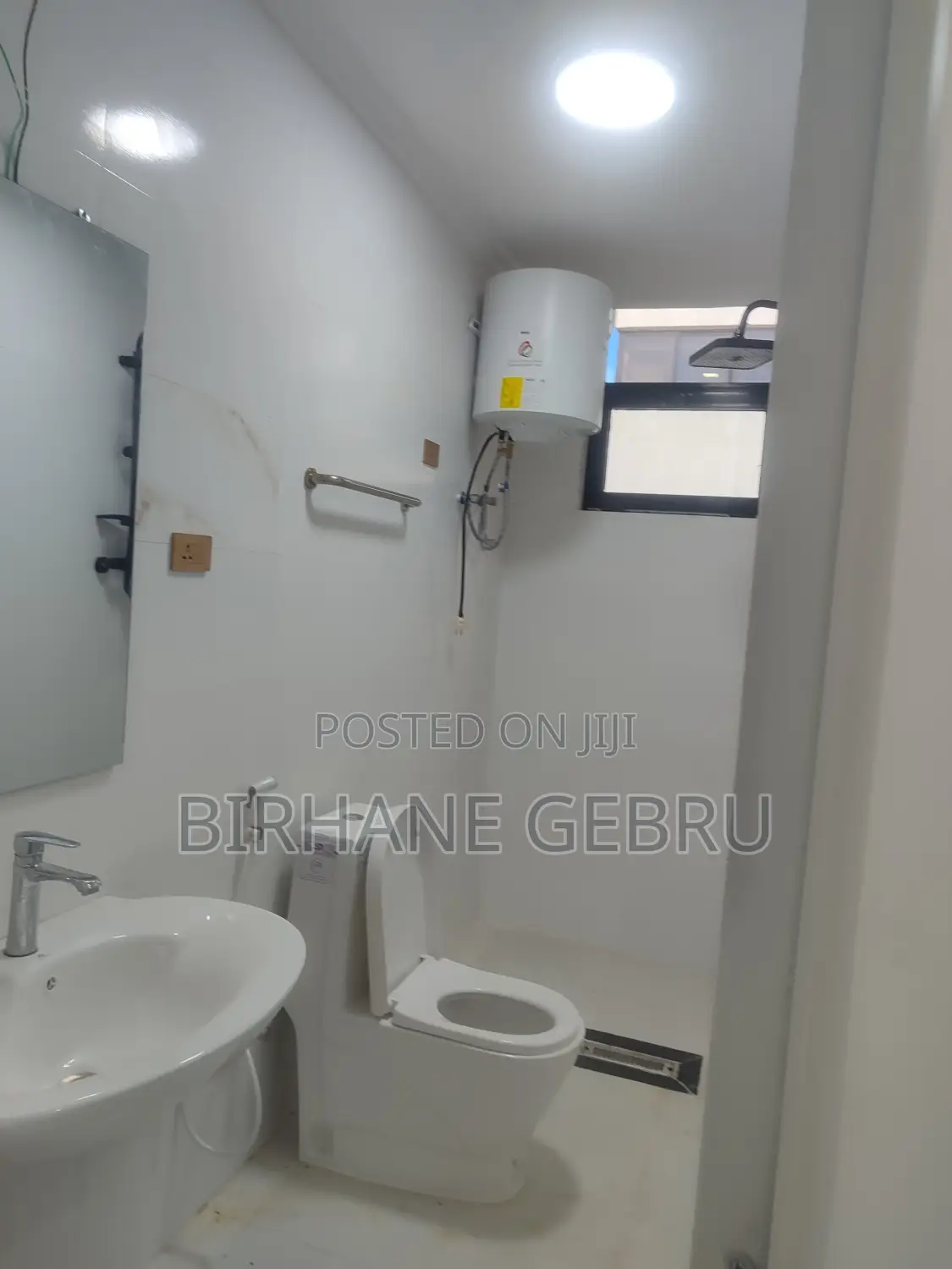6bdrm House in G+2 House, Bole for rent