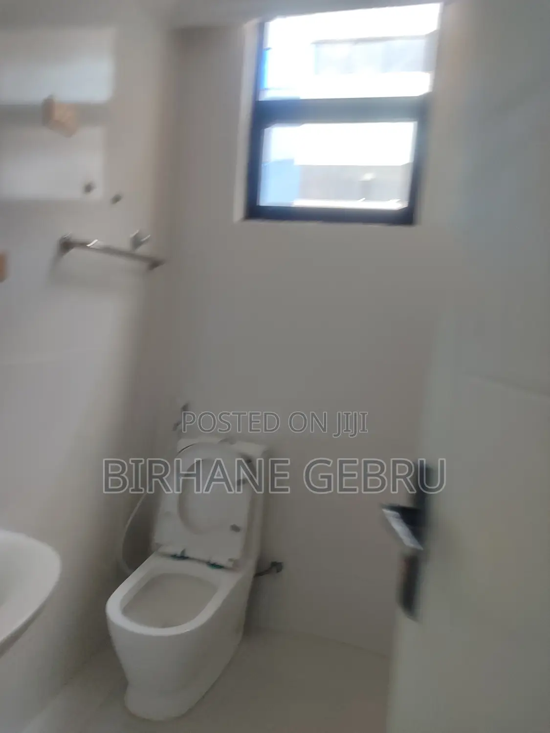 6bdrm House in G+2 House, Bole for rent