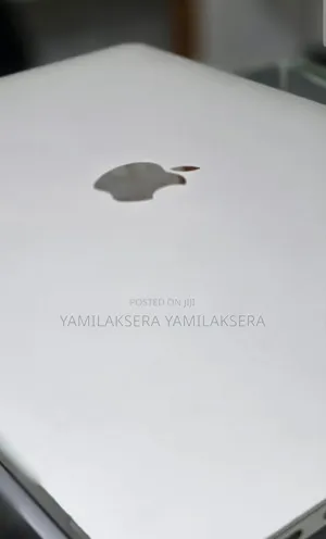 New Laptop Apple MacBook Air 2020 M1 16GB Apple M1 SSD 256GB