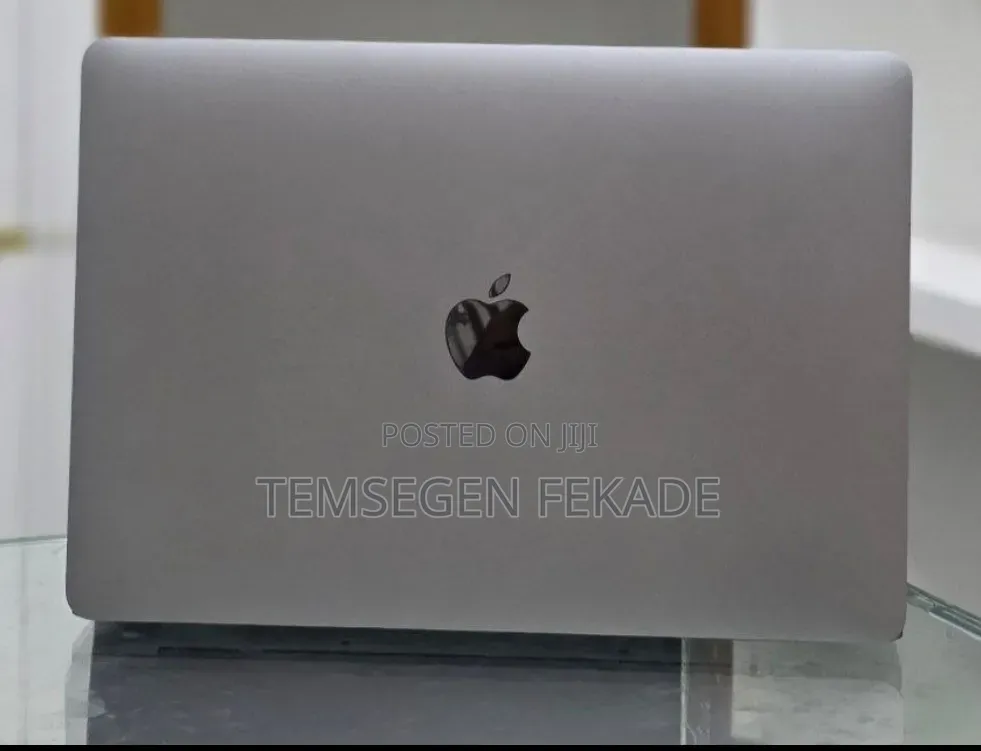 New Laptop Apple MacBook Air 2020 M1 16GB Apple M1 SSD 256GB