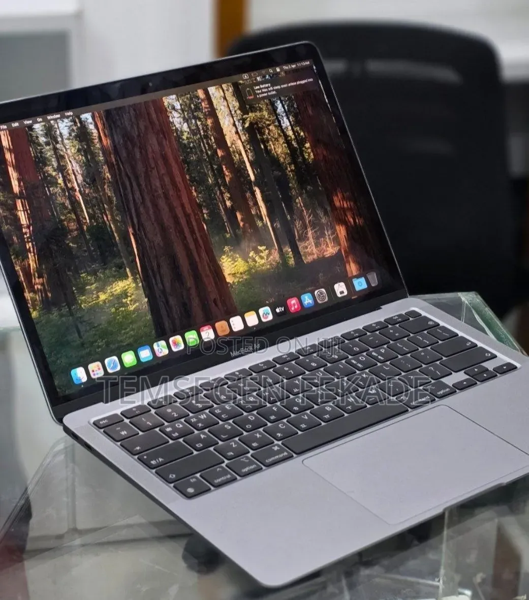 New Laptop Apple MacBook Air 2020 M1 16GB Apple M1 SSD 256GB