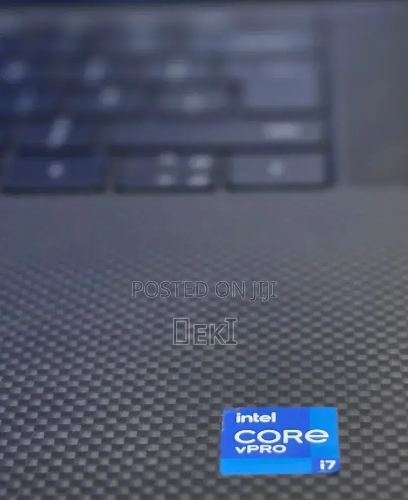 New Laptop Dell Precision 5560 16GB Intel Core i7 SSD 512GB