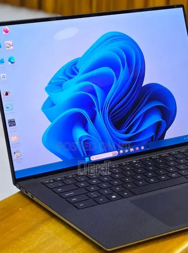 New Laptop Dell Precision 5560 16GB Intel Core i7 SSD 512GB