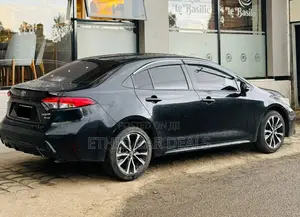 Toyota Corolla 2023 Black