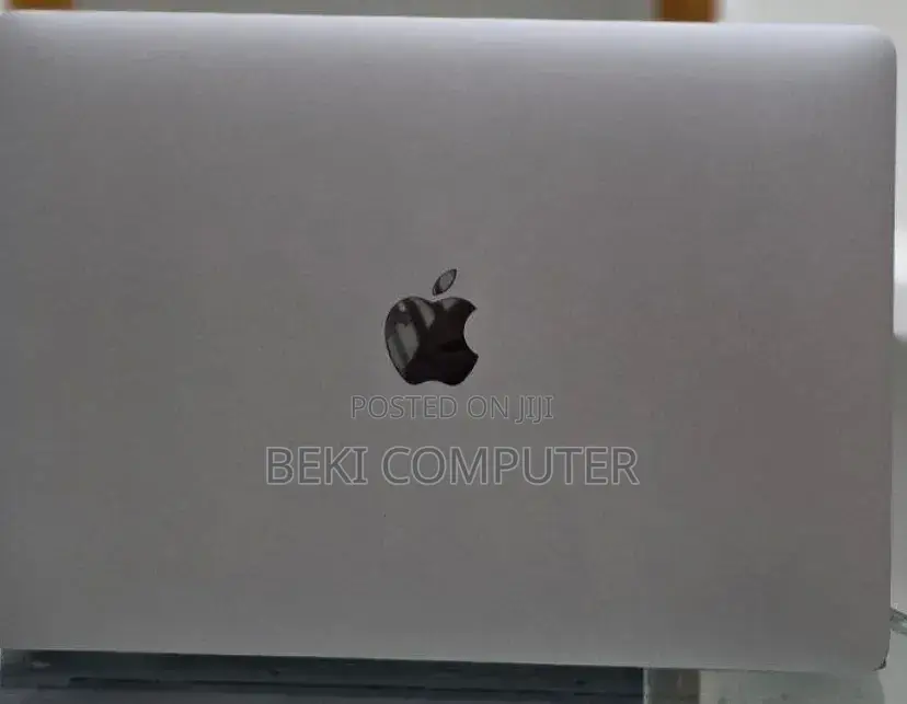New Laptop Apple MacBook Air 2020 M1 8GB Apple M1 SSD 256GB