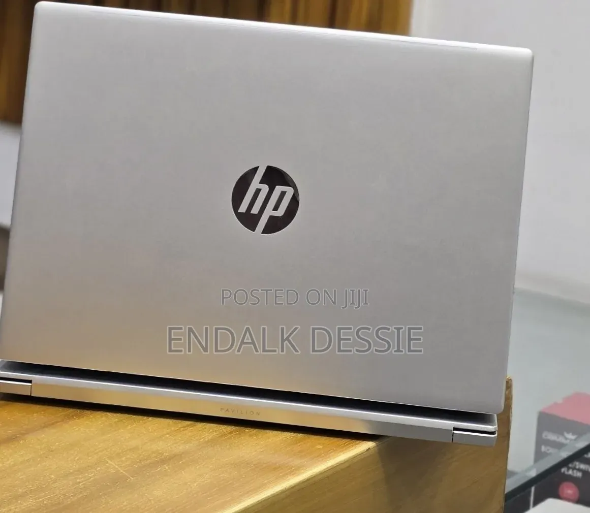 New Laptop HP 16GB Intel Core Ultra 7 SSD 512GB