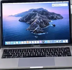 New Laptop Apple MacBook Pro 2019 16GB Intel Core i5 SSD 256GB