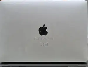 New Laptop Apple MacBook Pro 2019 16GB Intel Core i7 SSD 256GB