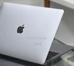 New Laptop Apple MacBook Air 2020 M1 16GB Apple M1 SSD 256GB