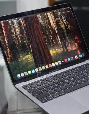 New Laptop Apple MacBook Air 2020 M1 16GB Apple M1 SSD 256GB