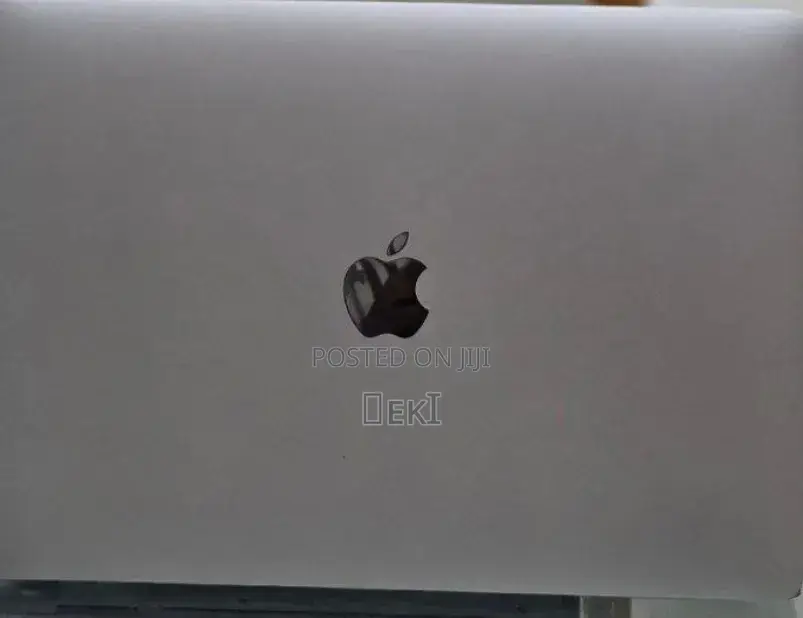 New Laptop Apple MacBook Air 2020 M1 16GB Apple M1 SSD 256GB