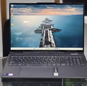 New Laptop Lenovo Yoga 7i 16GB Intel Core Ultra 7 SSD 512GB