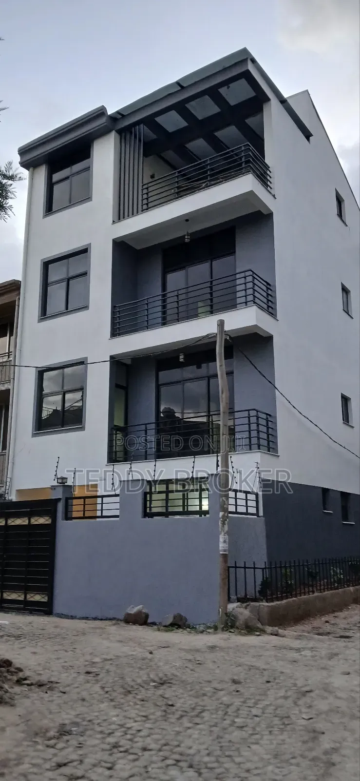 9bdrm House in Haile Garment, Nifas Silk-Lafto for sale