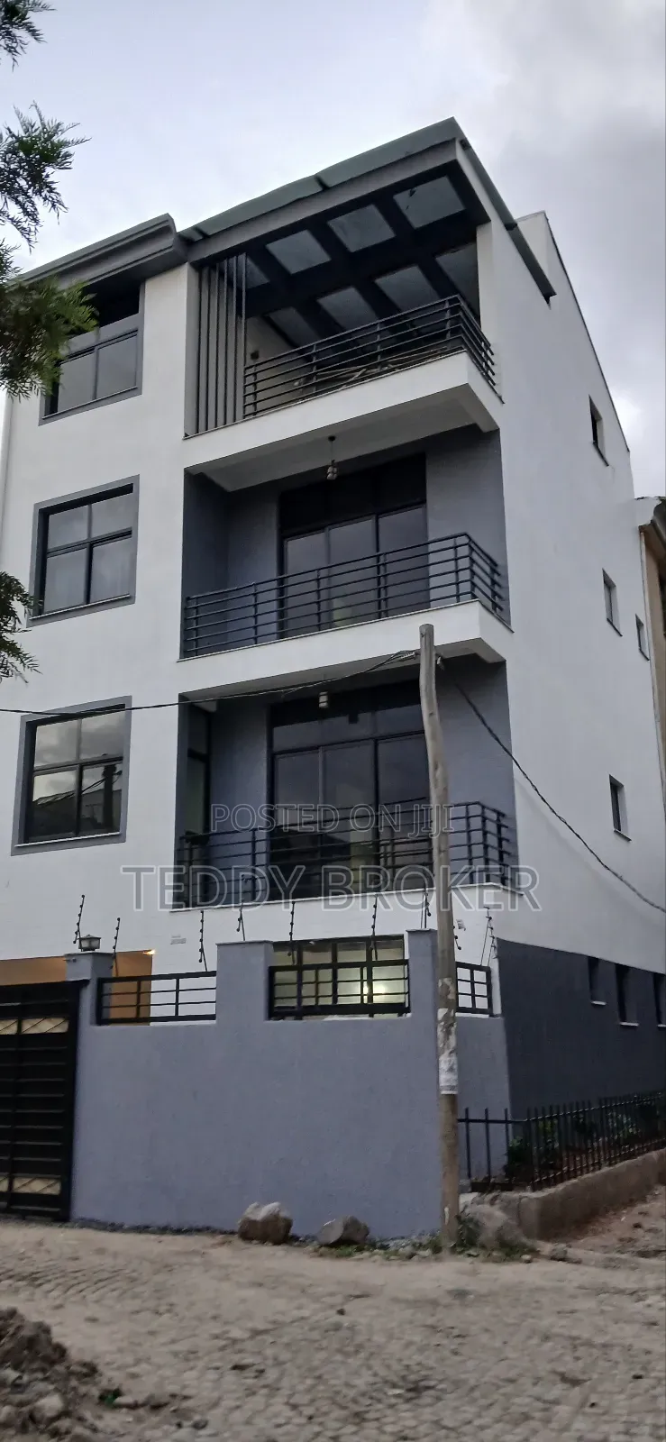 9bdrm House in Haile Garment, Nifas Silk-Lafto for sale