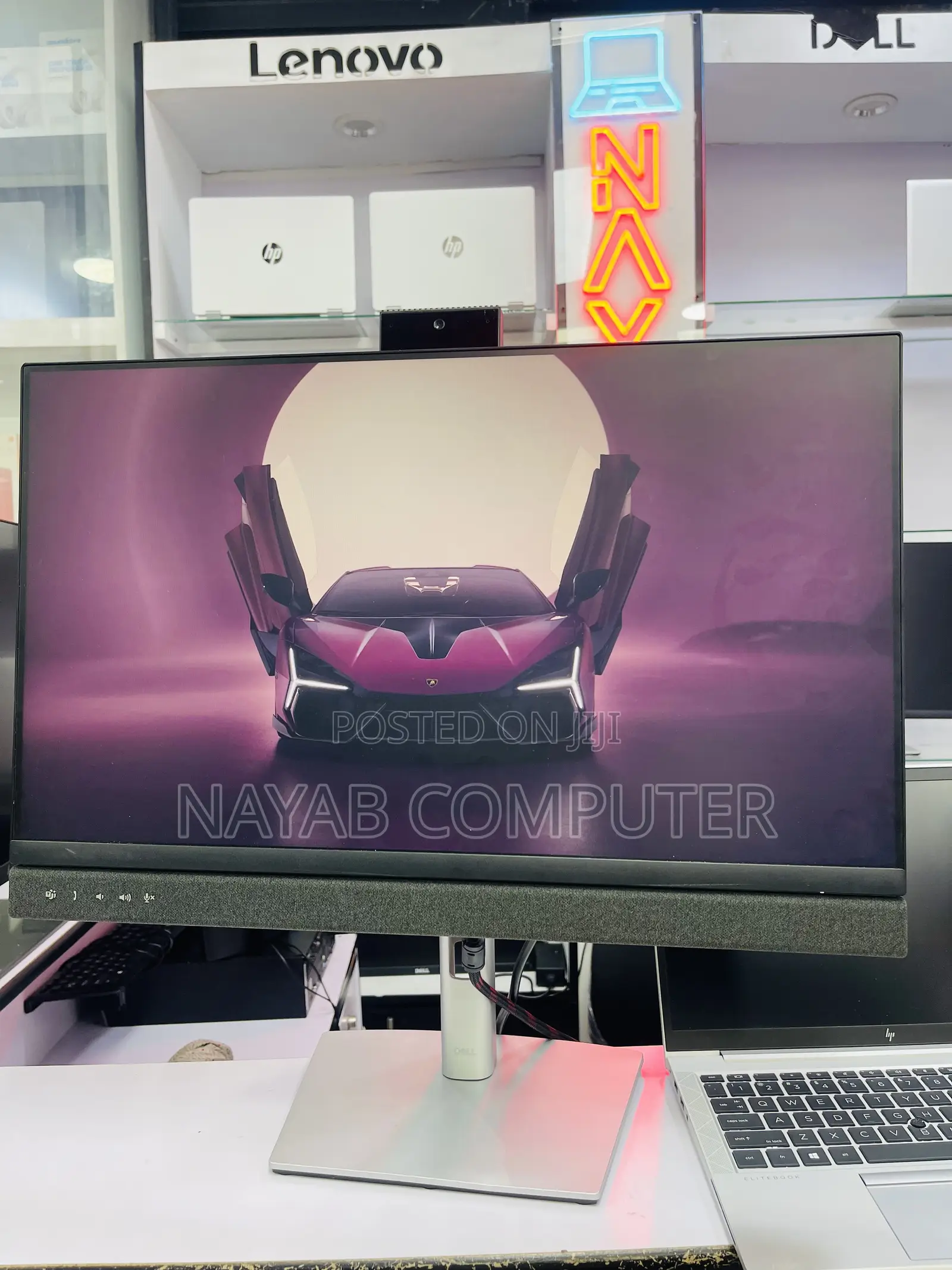 Dell 24” Monitor With Webcam and Speaker