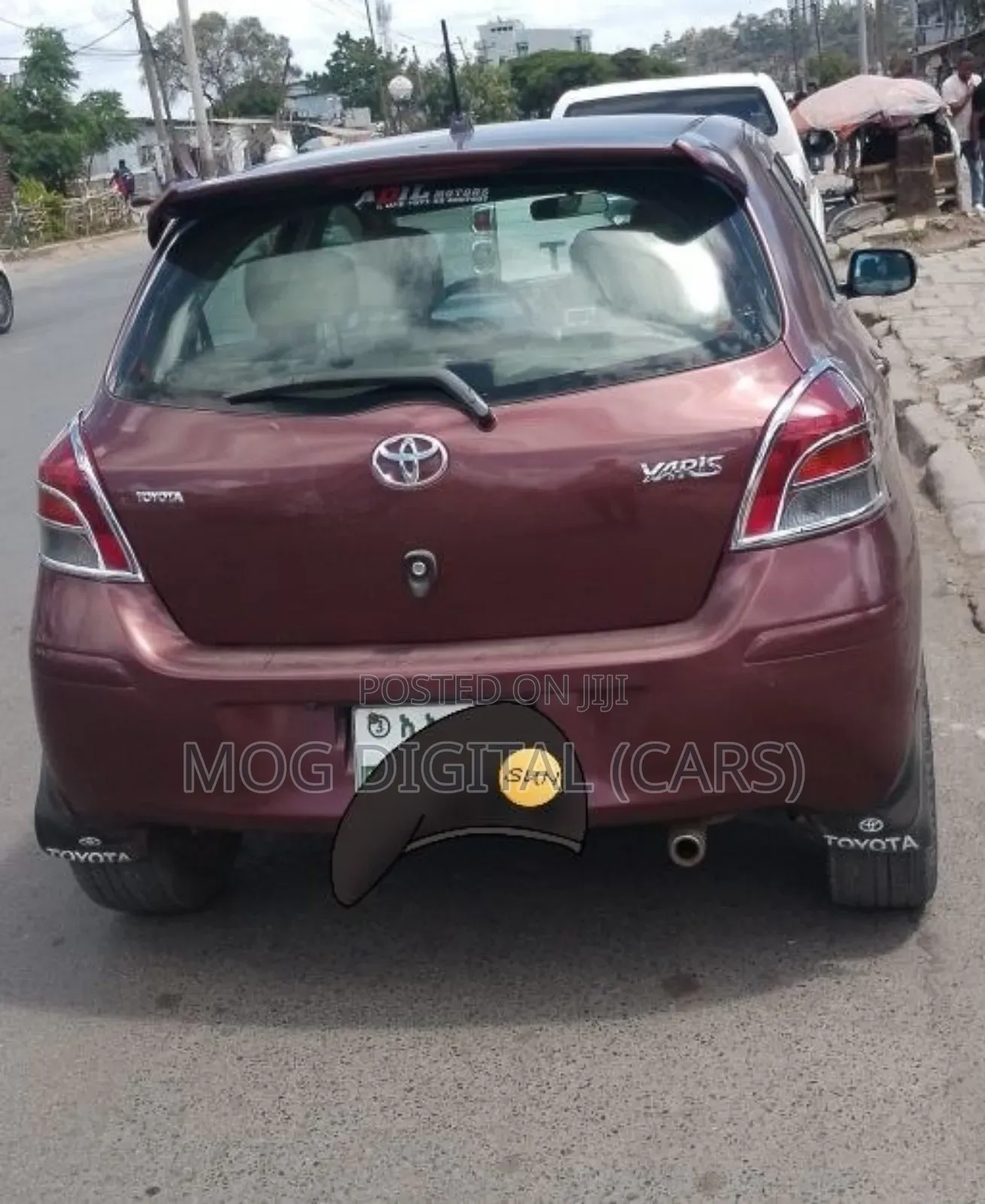 Toyota Yaris 2010 Burgundy