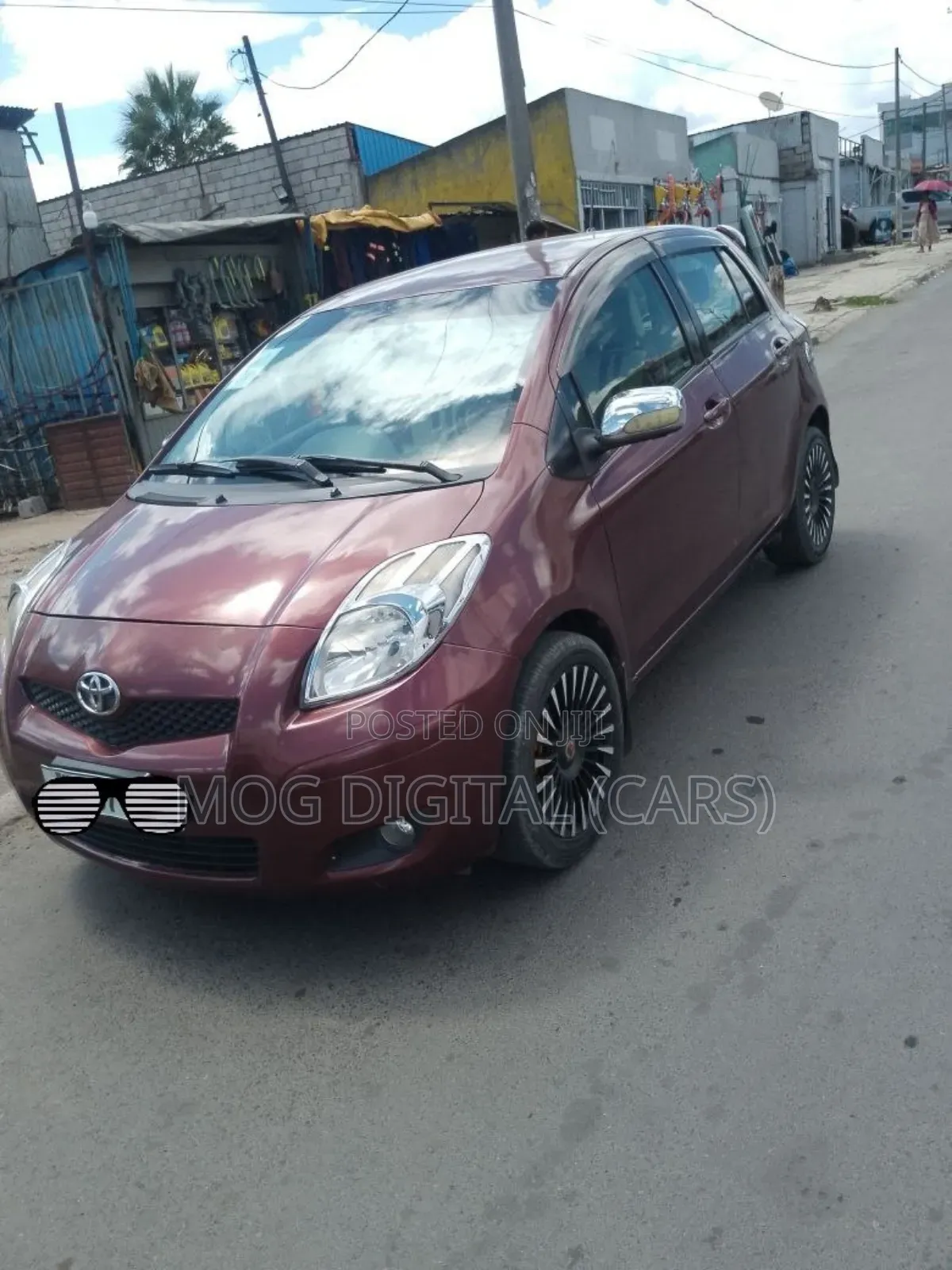 Toyota Yaris 2010 Burgundy