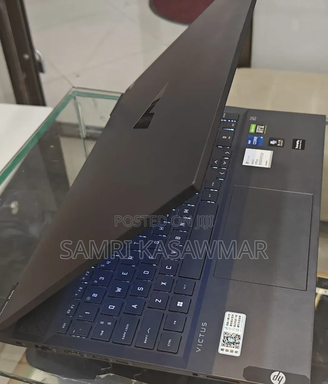 New Laptop HP Pavilion 15 16GB Intel Core i7 SSD 512GB