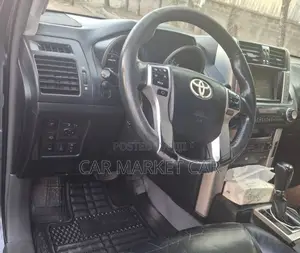 Toyota Land Cruiser Prado 3.0 TD 2012 Gray