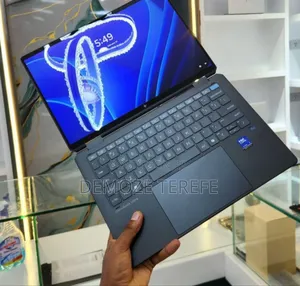 New Laptop HP OmniBook Ultra Flip 14" 16GB Intel Core Ultra 7 SSD 1T