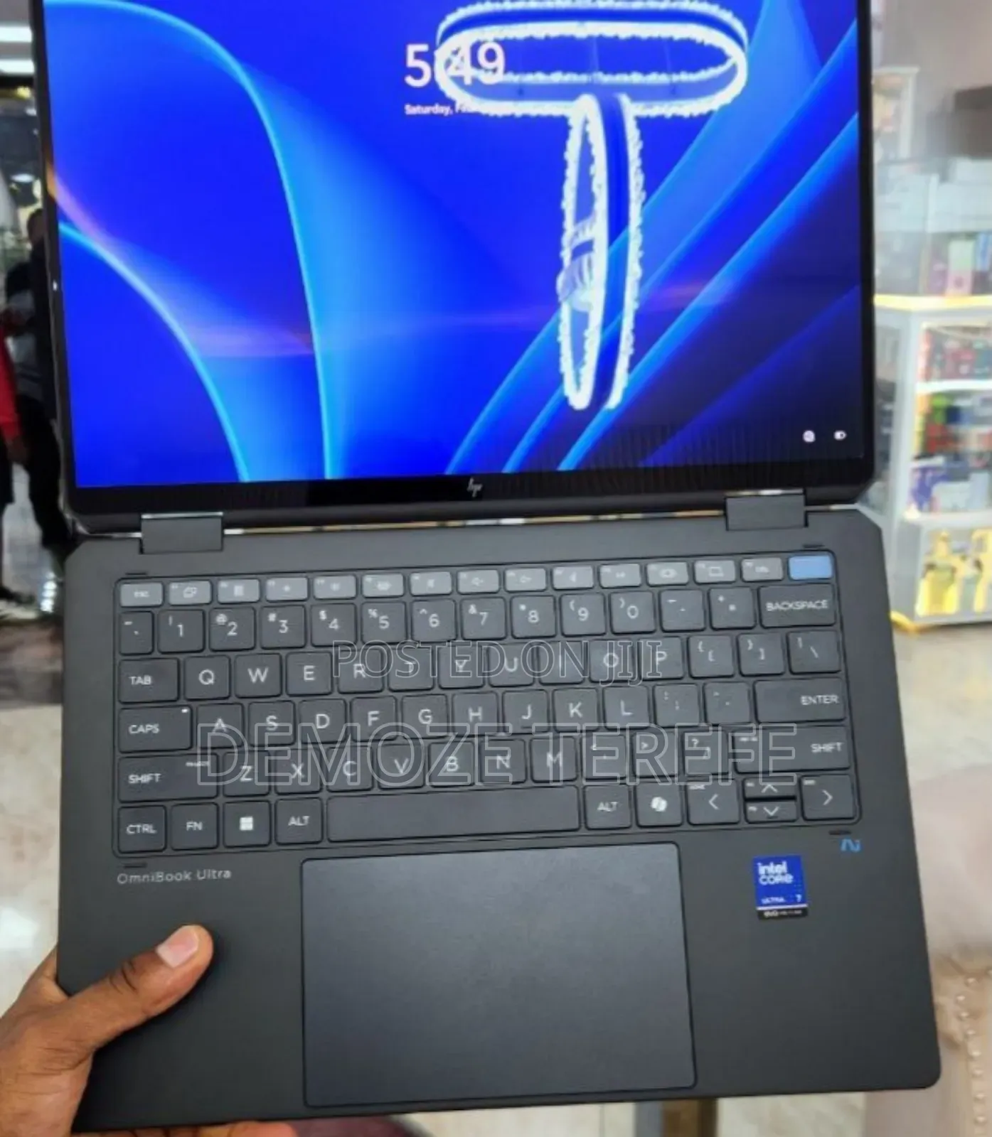 New Laptop HP OmniBook Ultra Flip 14" 16GB Intel Core Ultra 7 SSD 1T