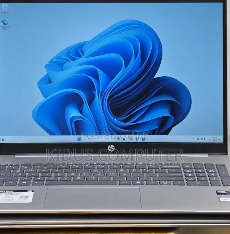 New Laptop HP Pavilion 15 16GB Intel Core Ultra 7 SSD 512GB