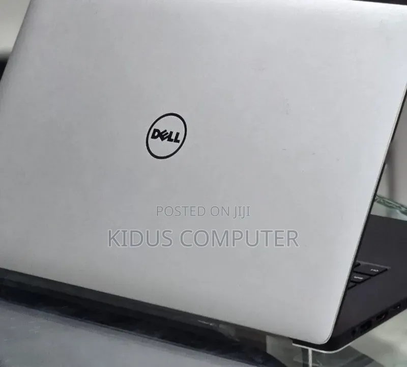 New Laptop Dell Precision 5540 16GB Intel Core i7 SSD 512GB