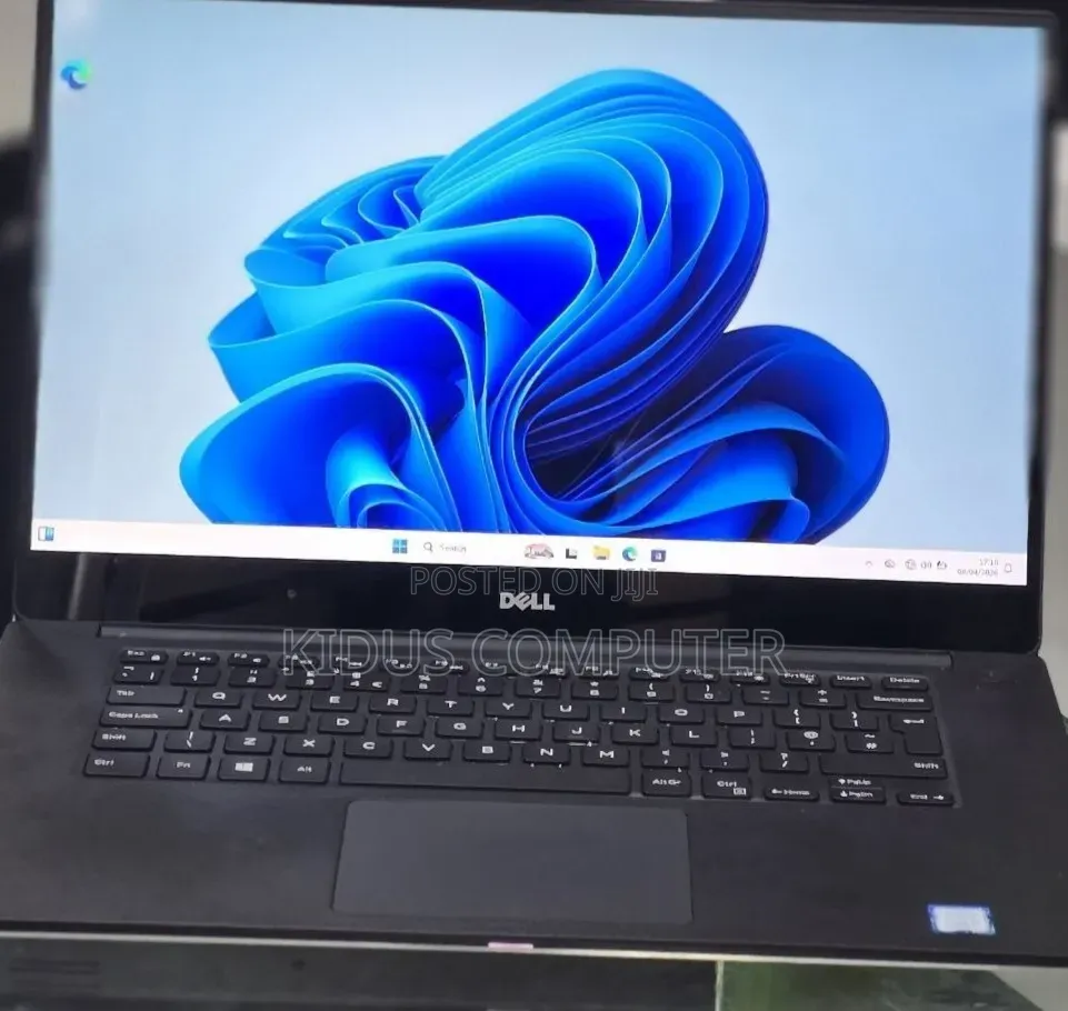 New Laptop Dell Precision 5540 16GB Intel Core i7 SSD 512GB