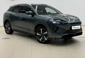 New BYD Sealion 06 EV 2025 Green