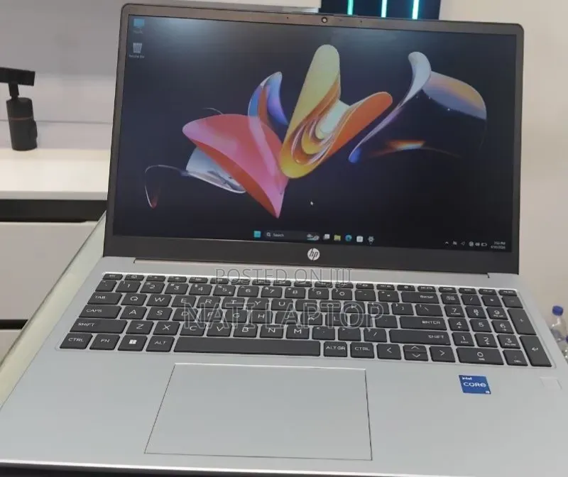 New Laptop HP Stream Notebook 16GB Intel Core i5 SSD 512GB