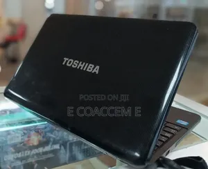Laptop Toshiba A40 4GB Intel Core i3 HDD 500GB