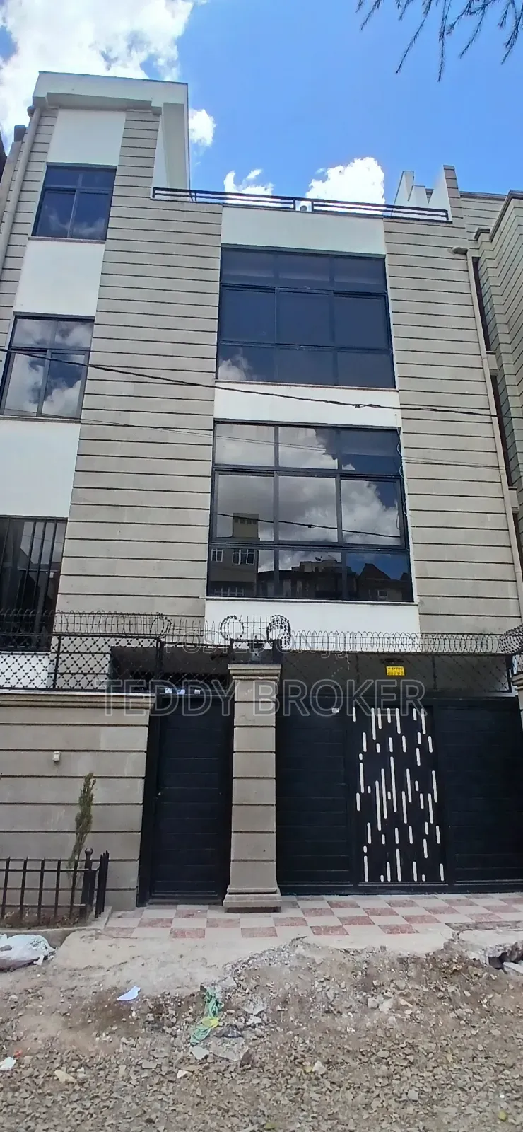 6bdrm House in Haile Garment, Nifas Silk-Lafto for sale
