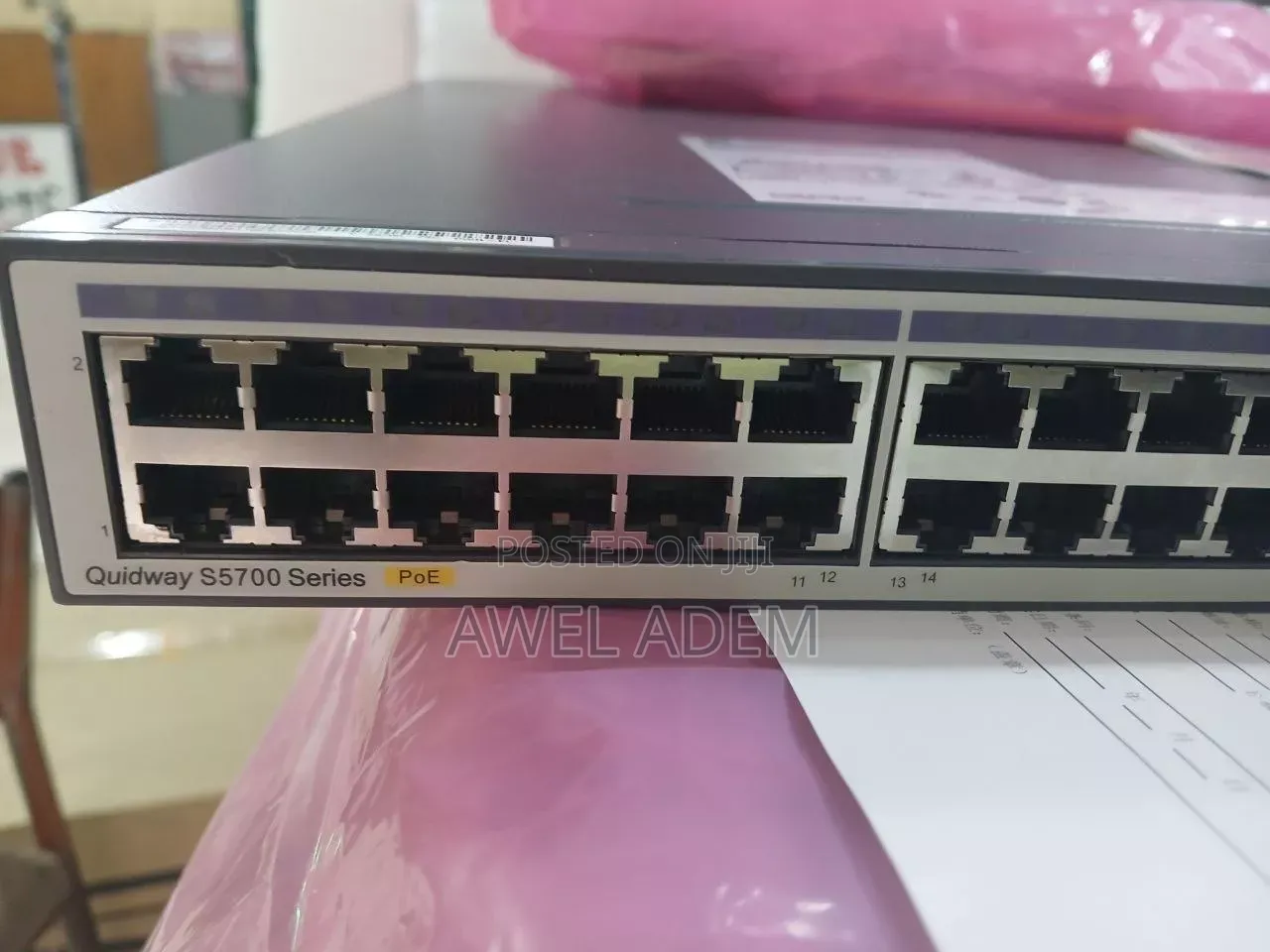 Huawei Quidway S5700-28c-PWR-Ei, a Layer 3 Gigabit Ethernet Switch