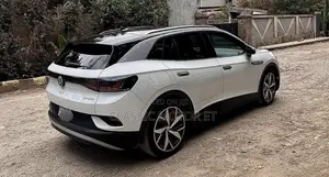 Volkswagen ID.4 Crozz 77 kWh RWD 2022 White