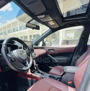Toyota Corolla Cross Hybrid 2023 White