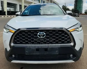 Toyota Corolla Cross Hybrid 2023 White